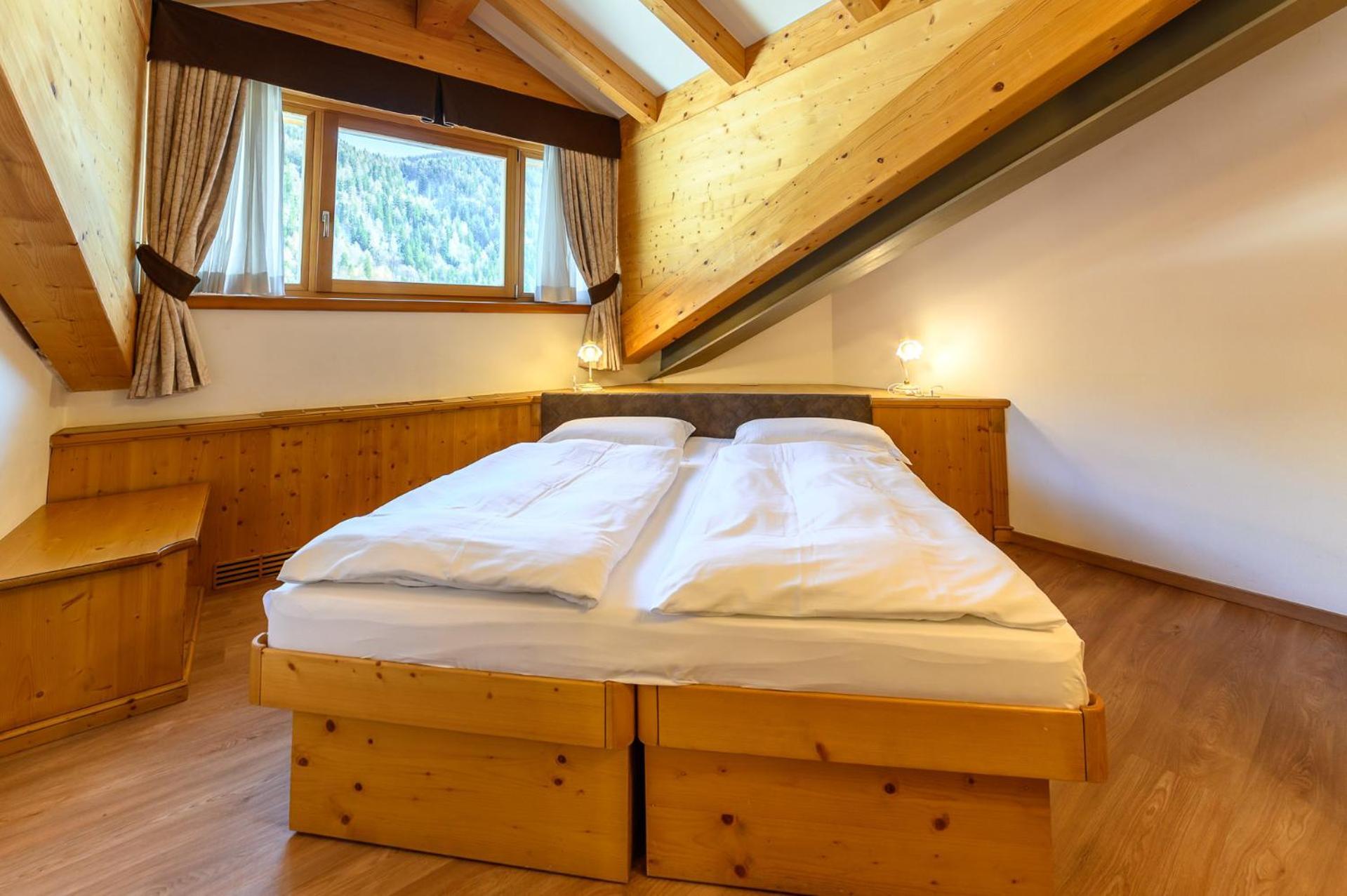 Hotel Crozzon Madonna di Campiglio Bagian luar foto
